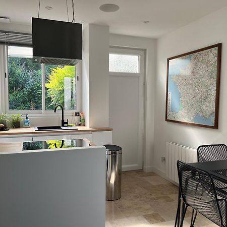 Apartmán Loft Avec Terrasse Et Jardin Angoulême Exteriér fotografie