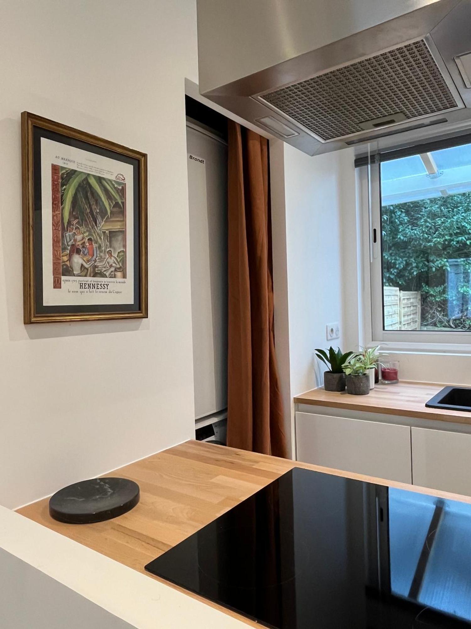 Apartmán Loft Avec Terrasse Et Jardin Angoulême Exteriér fotografie